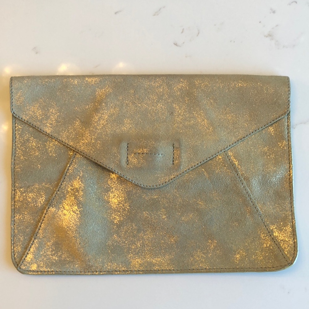 Suede, neutral with gold, envelope clutch. 🌙